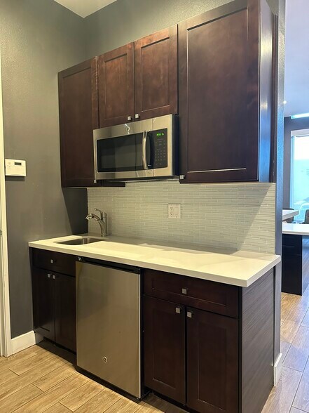 More Photos Of 7336 W Post Rd, Las Vegas Loft Creative Space For Lease