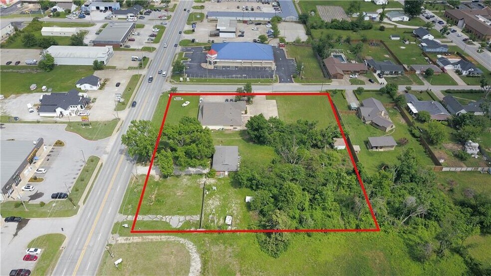 More Photos Of 1500 W Walnut St, Rogers Land For Sale