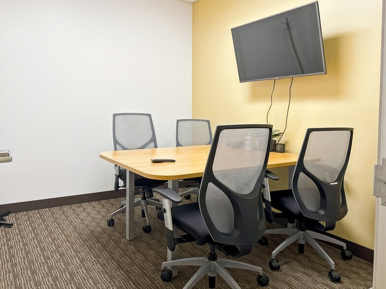 More Photos Of 1455 Frazee Rd, San Diego Office For Lease