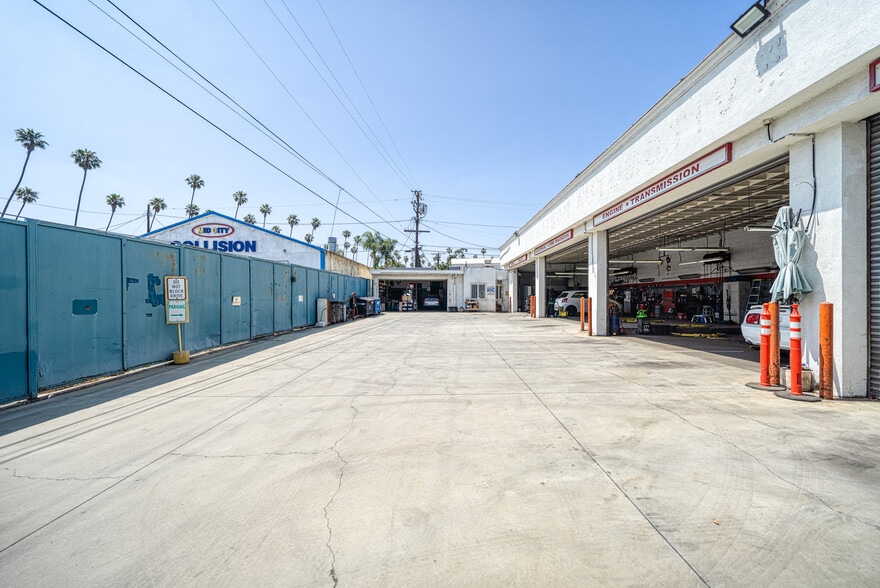 More Photos Of 4320 W Pico Blvd, Los Angeles Auto Repair For Sale