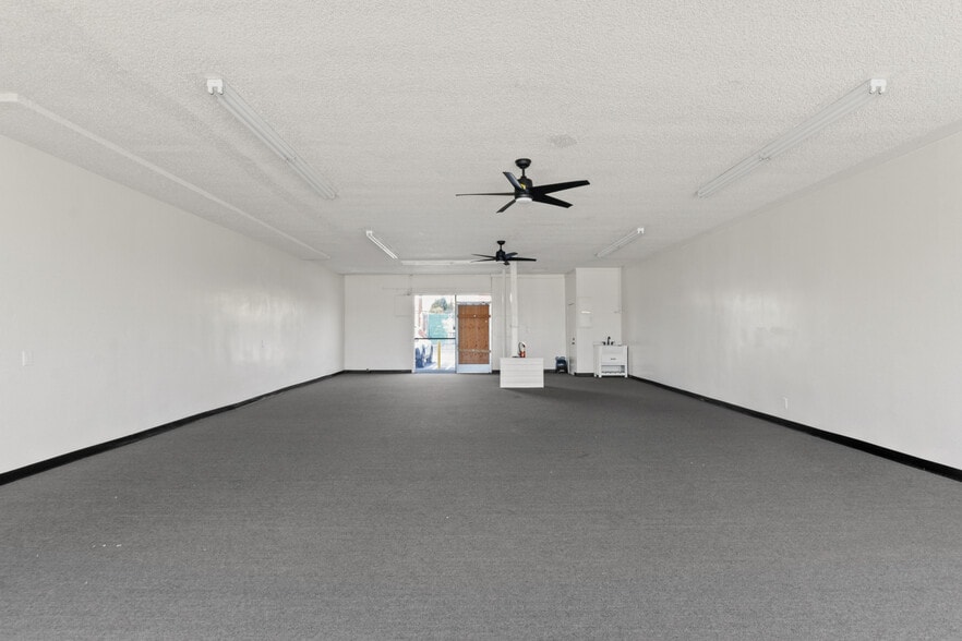 More Photos Of 2417-2431 190th St, Redondo Beach Storefront Retail Office For Lease