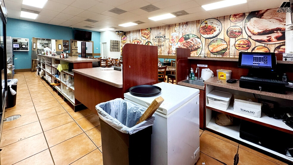 More Photos Of 4960 NW 165th St, Miami Warehouse For Sale