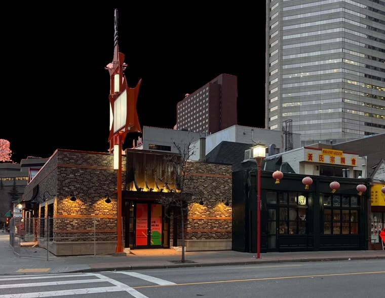 More Photos Of 302 Centre St S, Calgary Freestanding For Lease