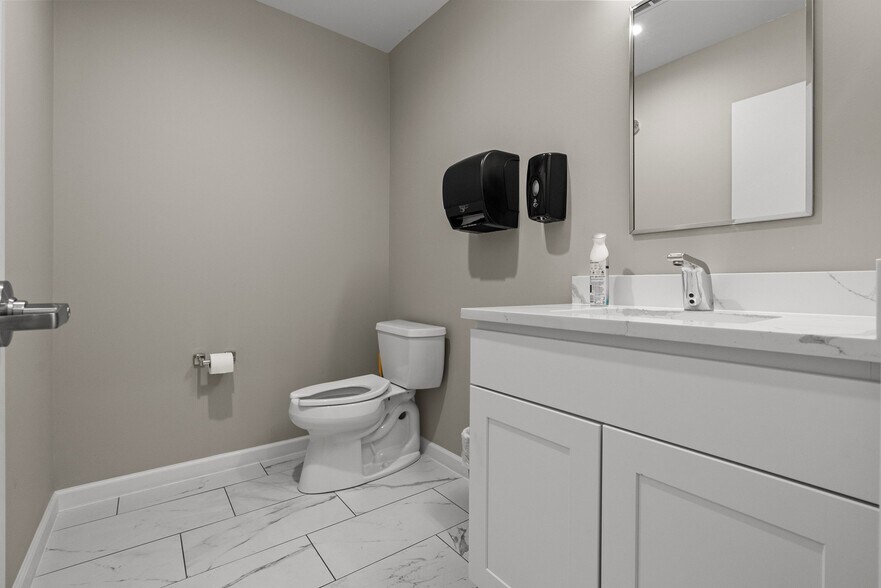 More Photos Of 790 Newtown Yardley Rd, Newtown Medical For Lease