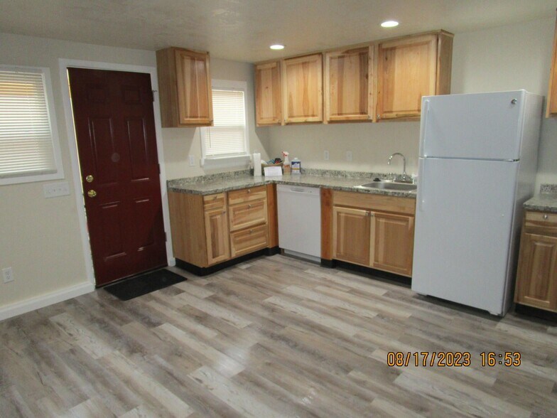 More Photos Of 531 N 11th St, Klamath Falls Apartments For Sale