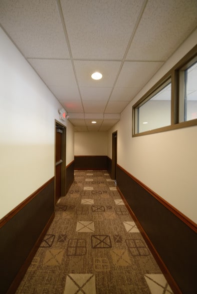 More Photos Of 2700-2708 1st Ave N, Billings Office For Lease