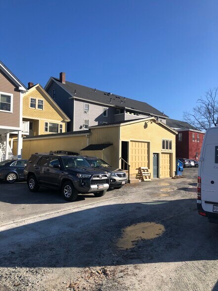 More Photos Of 95 Commonwealth Ave, Concord Storefront Retail Office For Sale