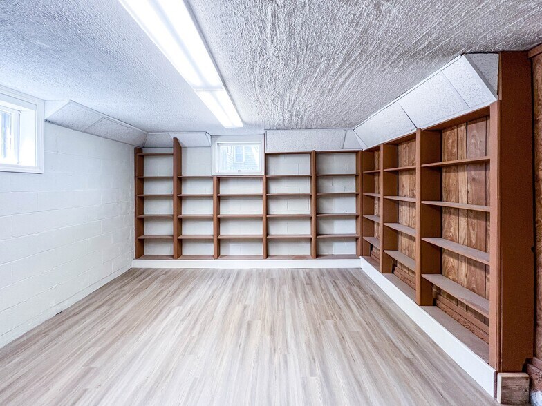 More Photos Of 300 Worcester Rd, Framingham Office For Sale