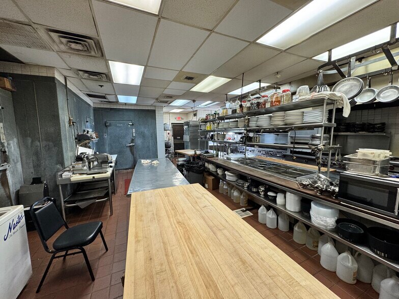 More Photos Of 420 Higgins Ave, Brielle Restaurant For Sale
