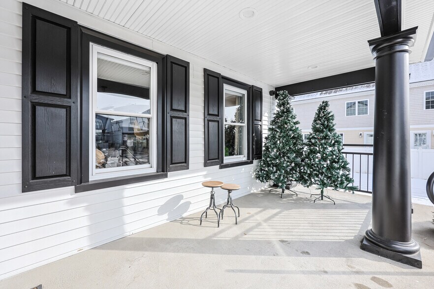 More Photos Of 111-115 N Main St, Mansfield Storefront Retail Office For Sale