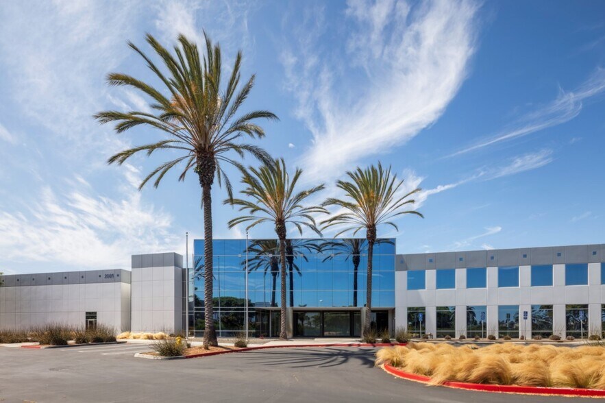 More Photos Of 2081 Faraday Ave, Carlsbad Distribution For Lease