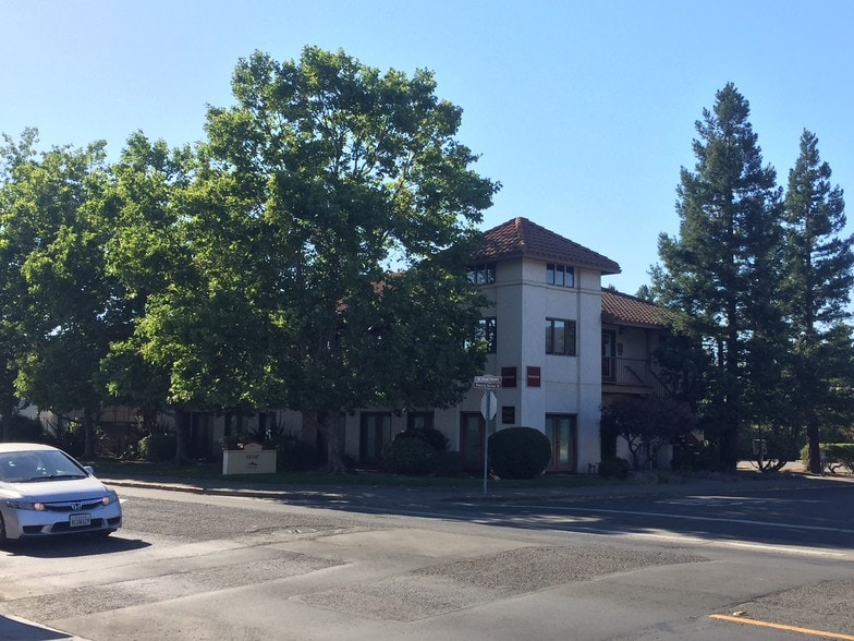 More Photos Of 414 W Napa St, Sonoma Office For Lease