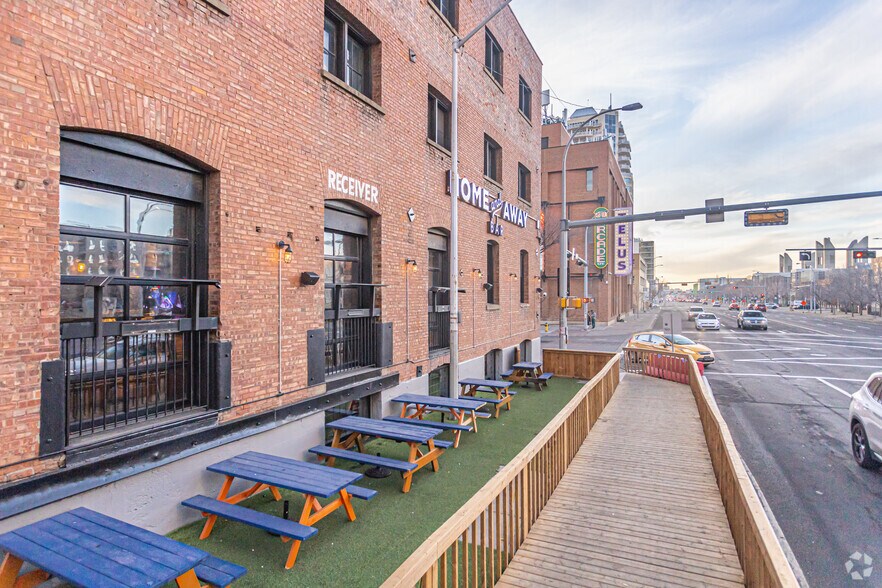 More Photos Of 10359-10363 104 St NW, Edmonton Office For Lease