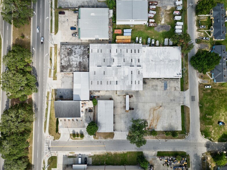 More Photos Of 1313 Rogers St, Savannah Service For Sale