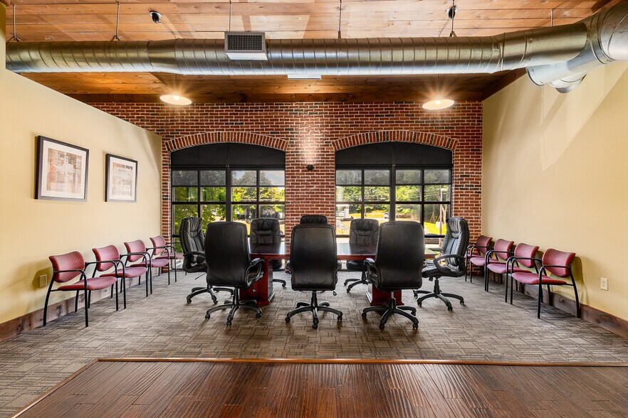 More Photos Of 918 Holcomb Bridge Rd, Roswell Loft Creative Space For Sale