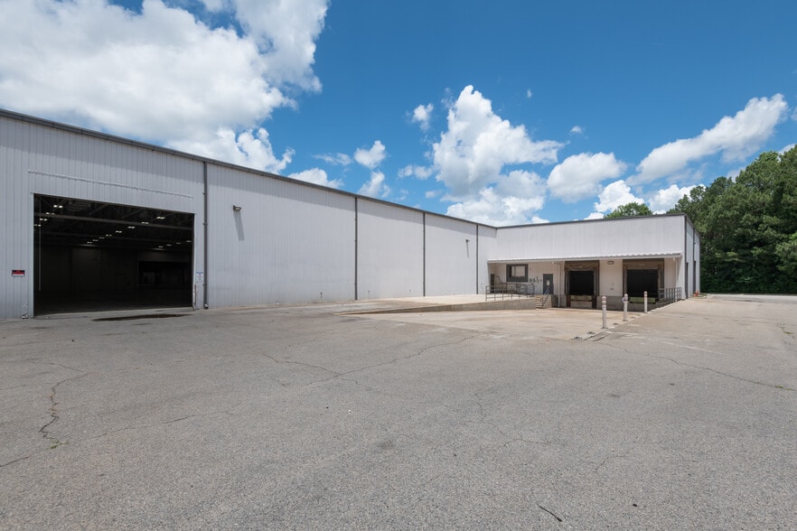 More Photos Of 1157 Battlecreek Rd, Jonesboro Warehouse For Sale