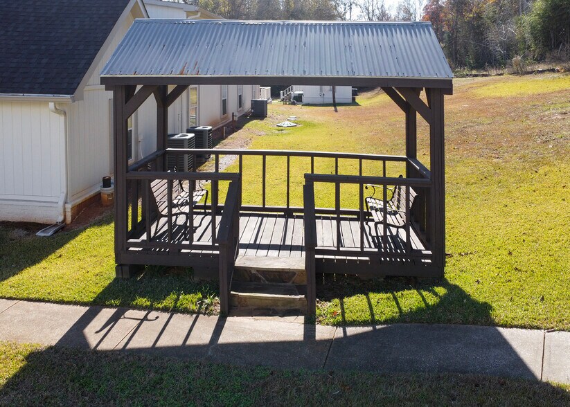 More Photos Of 15632 State Highway 110 S, Whitehouse Medical For Lease