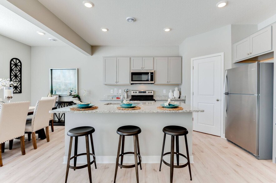 More Photos Of 9713 95th Pl, Maple Grove Apartments For Sale