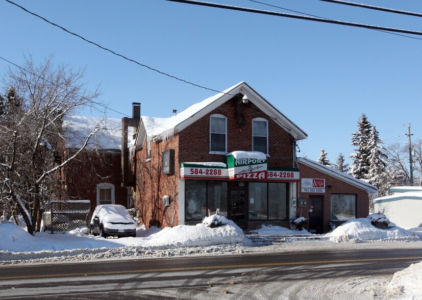 Primary Photo Of 15388 Airport Rd, Caledon Storefront Retail Office For Sale