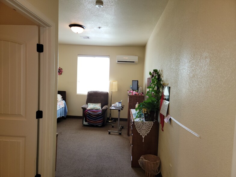 More Photos Of 4110 E Anderson St, Sierra Vista Assisted Living For Sale