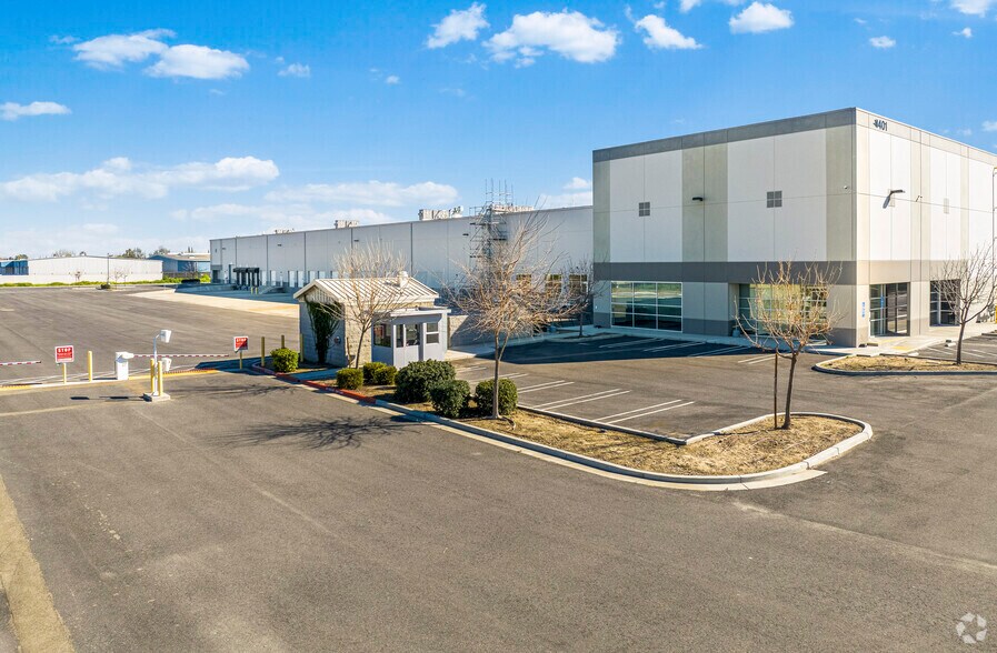 More Photos Of 401 E Glenn Ave, Modesto Industrial For Sale