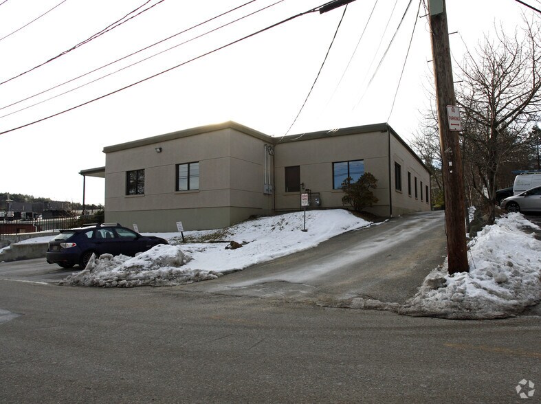 More Photos Of 20 Fox Rd, Waltham Office For Lease