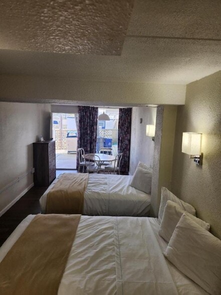 More Photos Of 6101 Atlantic Ave, Wildwood Crest Hotel For Sale