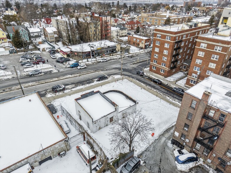 More Photos Of 416 Riverdale Ave, Yonkers Freestanding For Sale