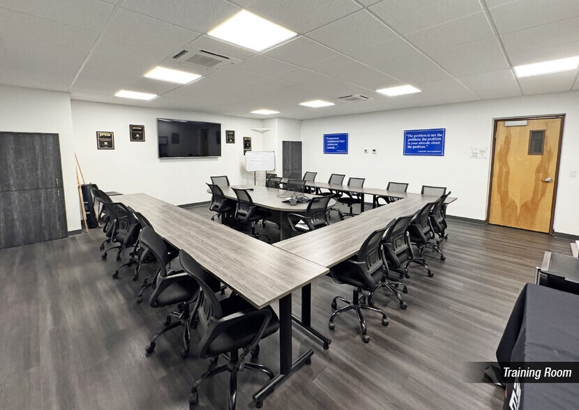 More Photos Of 4303 Ellison St NE, Albuquerque Warehouse For Sale