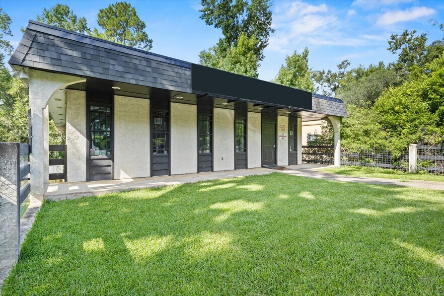 More Photos Of 1355 E Lafayette St, Tallahassee Veterinarian Kennel For Sale