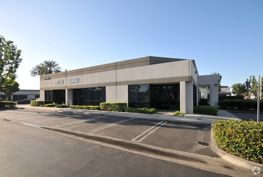 Primary Photo Of 1780 E McFadden Ave, Santa Ana Warehouse For Lease