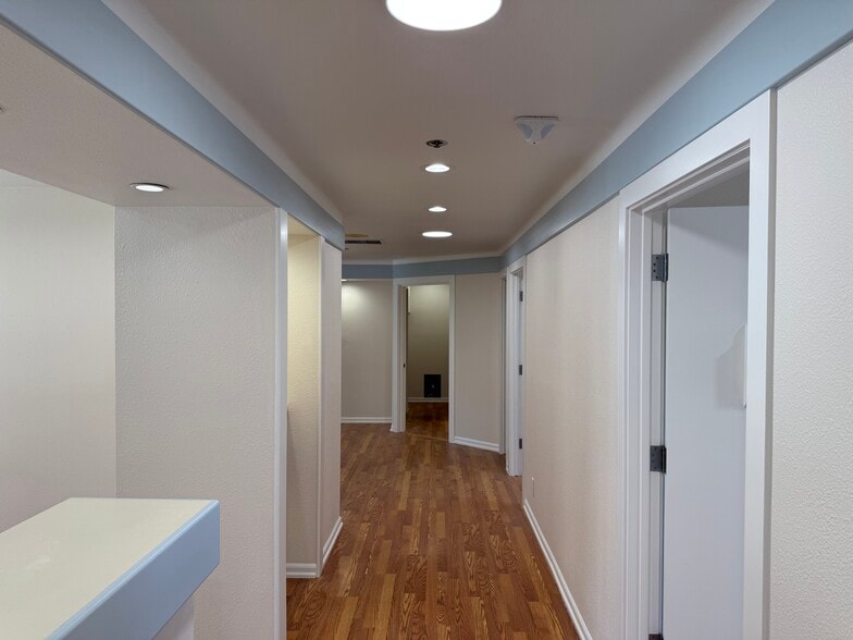More Photos Of 337 El Dorado St, Monterey Office For Lease