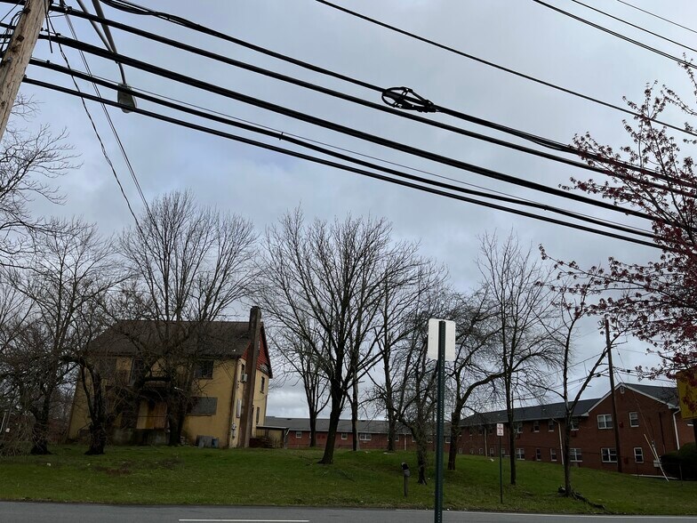 More Photos Of 240 Littleton Rd, Parsippany Land For Sale