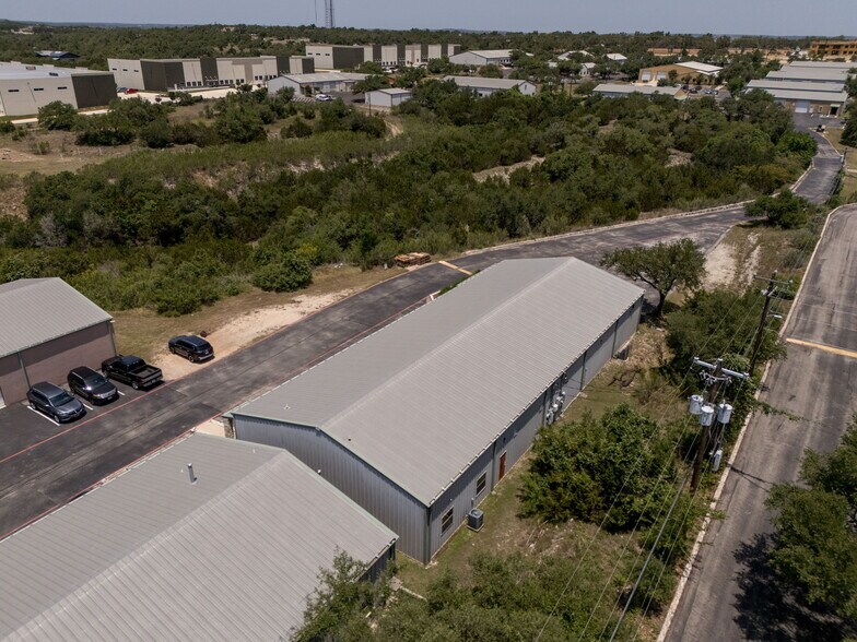 More Photos Of 14121 W US 290 Hwy, Austin Warehouse For Lease