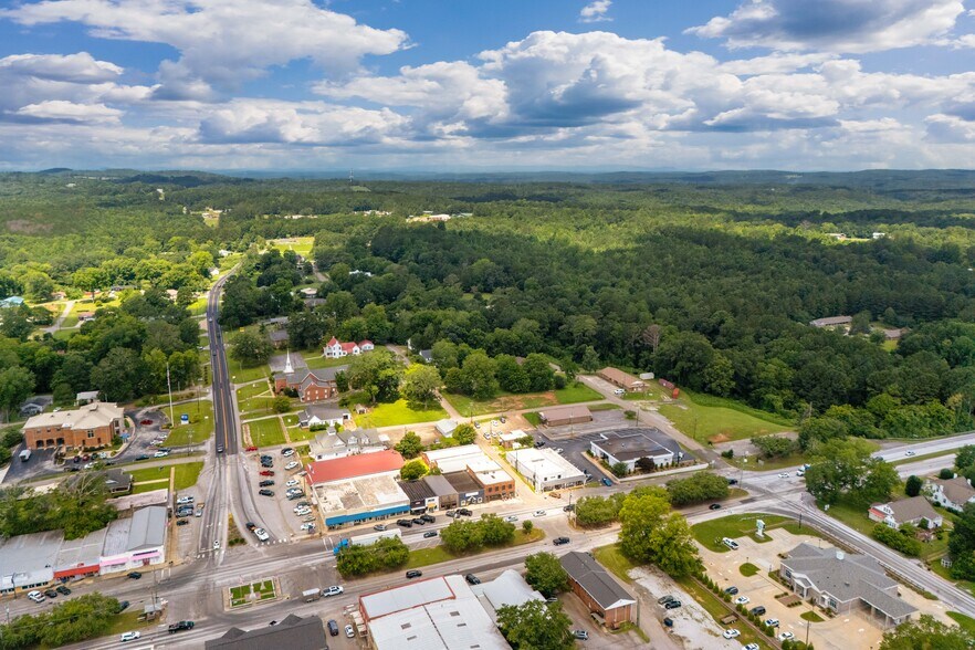 More Photos Of 104 W Broad St, Wedowee Medical For Sale