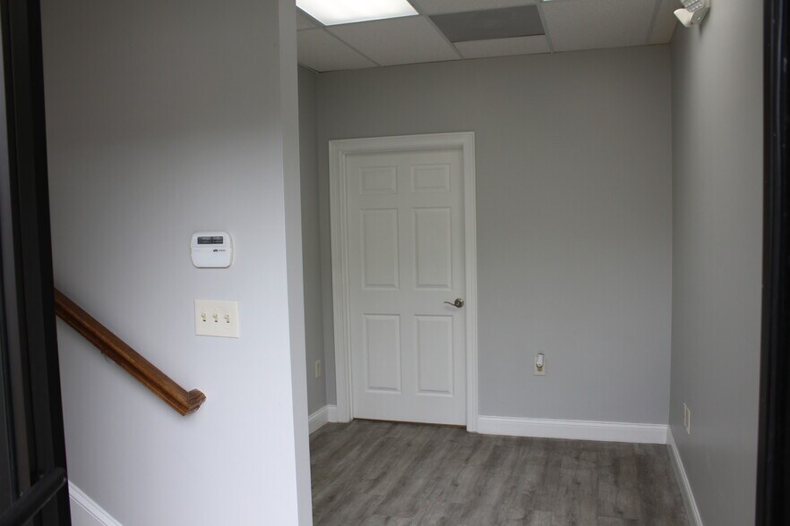 More Photos Of 1805 W Colonial Dr, Orlando Medical For Sale