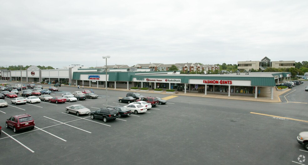 More Photos Of 6501-6571 College Park Sq, Virginia Beach Unknown For Lease