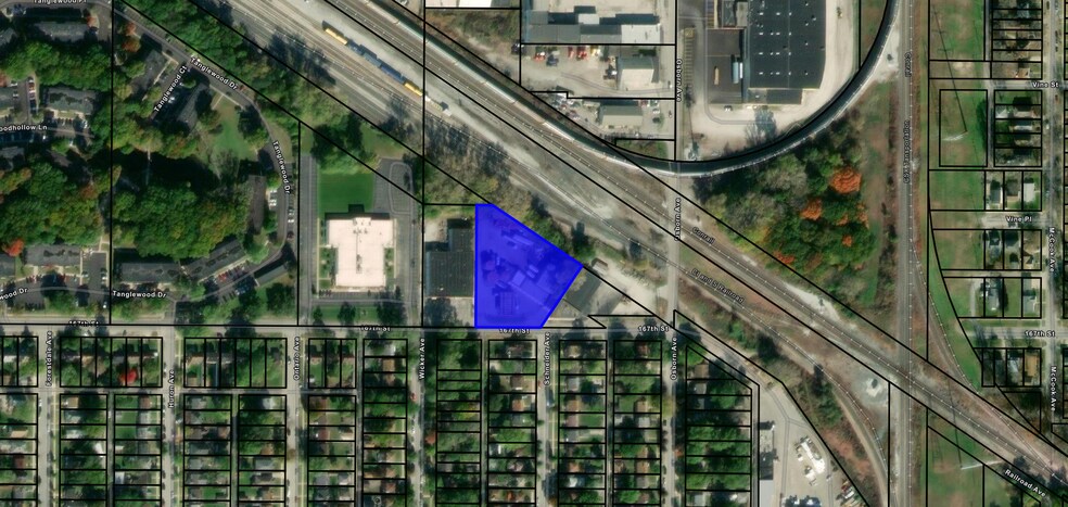 More Photos Of 2427 167th St, Hammond Warehouse For Lease