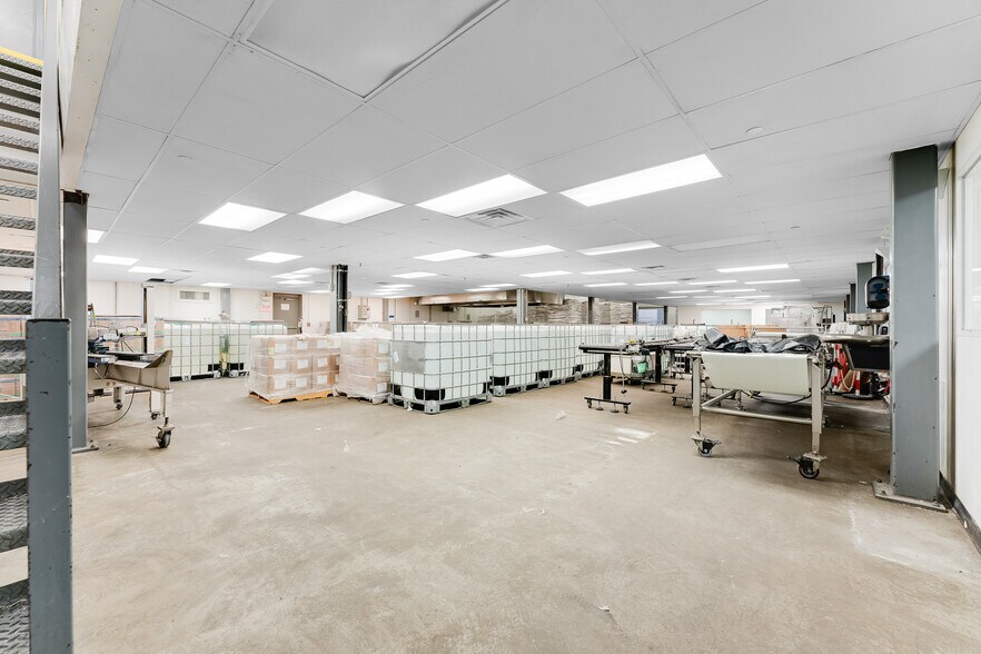 More Photos Of 111 Terence Dr, Pittsburgh Warehouse For Sale