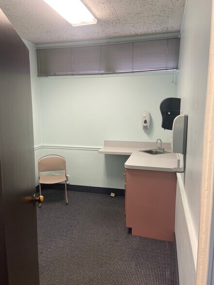 More Photos Of 1736 Sanderson Ave, Scranton Rehabilitation Center For Sale