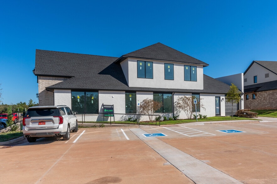 More Photos Of 3165 N Sooner Rd, Edmond Office For Sale