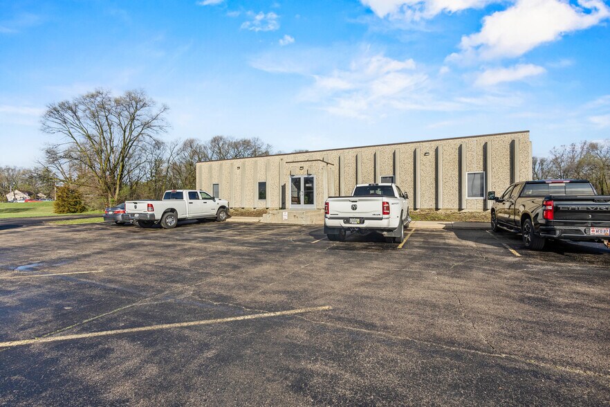 More Photos Of 2104 International Ln, Madison Light Distribution For Sale