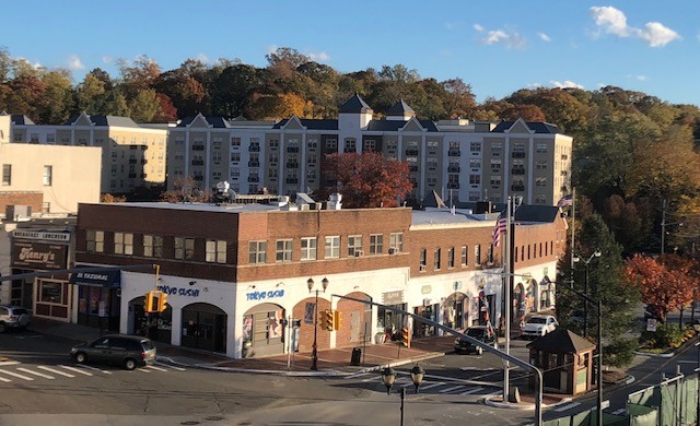 Primary Photo Of 19-21 Bridge St, Glen Cove Loft Creative Space For Lease