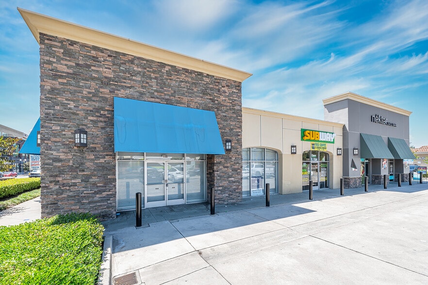 More Photos Of 100-136 W Foothill Blvd, Azusa Storefront For Sale