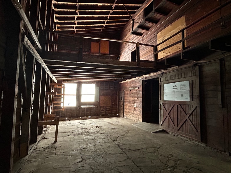 More Photos Of 1105 Catalyn St, Schenectady Warehouse For Sale