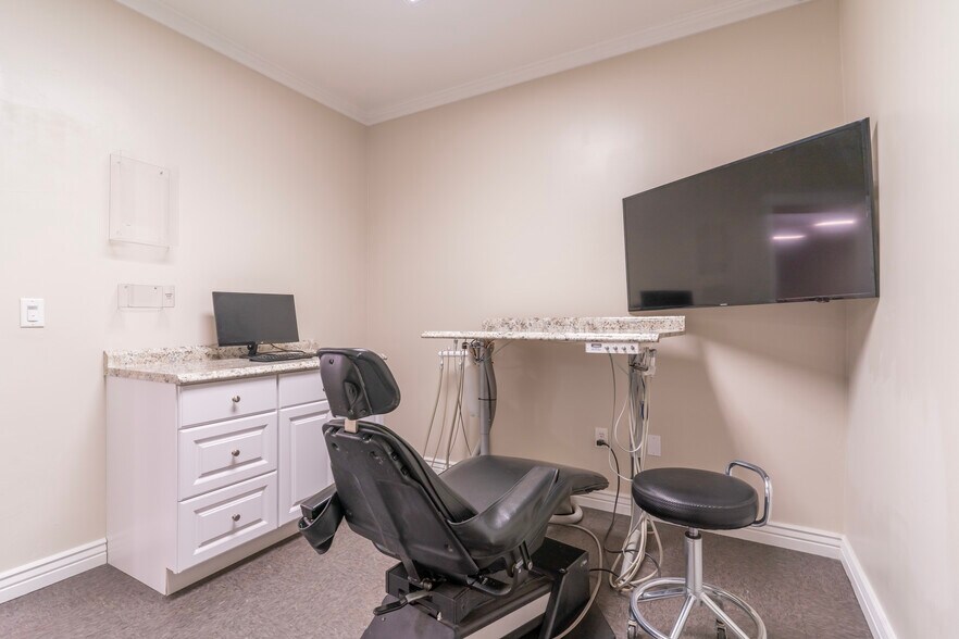 More Photos Of 268 W 400 S, Salt Lake City Medical For Sale