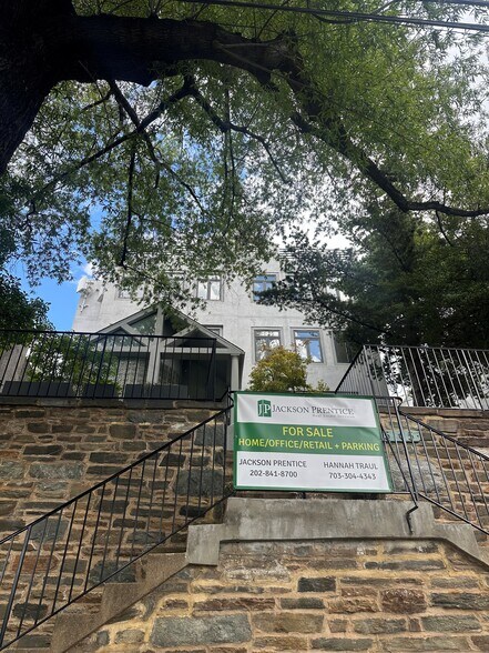 More Photos Of 5165 MacArthur Blvd NW, Washington Office For Sale