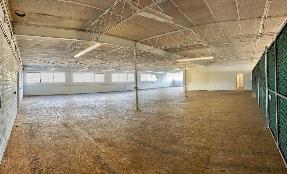 More Photos Of 124-132 Maryland St, El Segundo Unknown For Lease