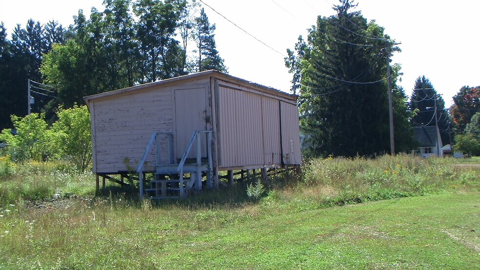 More Photos Of 36 Railroad Ave, Frewsburg Manufacturing For Lease