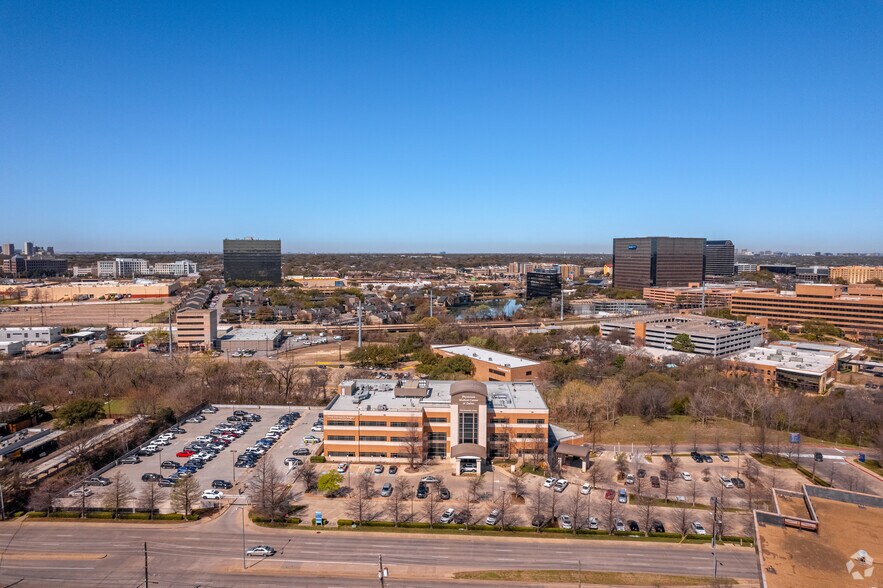 More Photos Of 7115 Greenville Ave, Dallas Medical For Lease